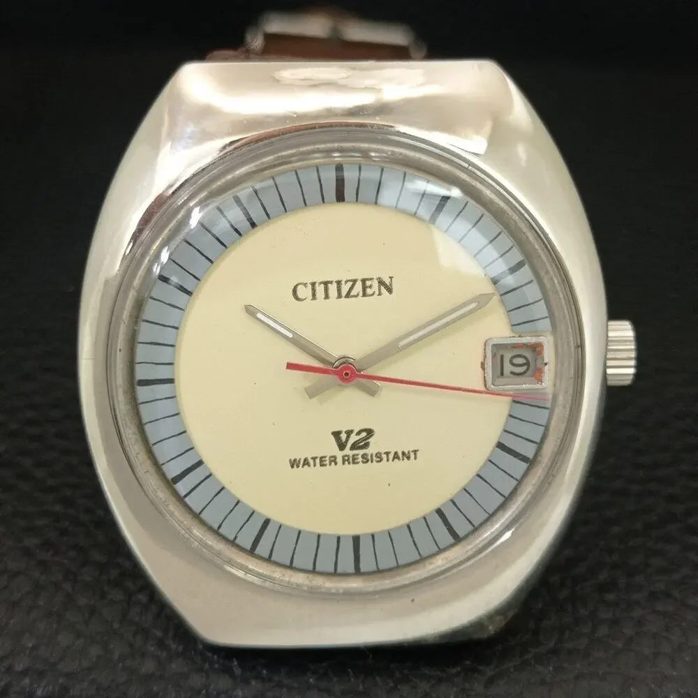 Vintage 1972 Citizen Manual Wound Mens Silver Watch W/Date & Beige accents
